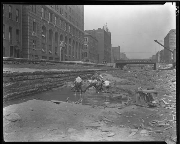 Black and white photo of construction of the Central Parkway subway. 
